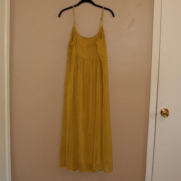 Forever 21 Contemporary Mustard Yellow Spaghetti Strap Maxi Dress Size M - Picture 1 of 3